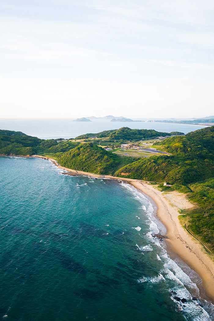 玄海灘に浮かぶ島や海辺を一望できる穴場スポット「楯崎神社の駐車場」